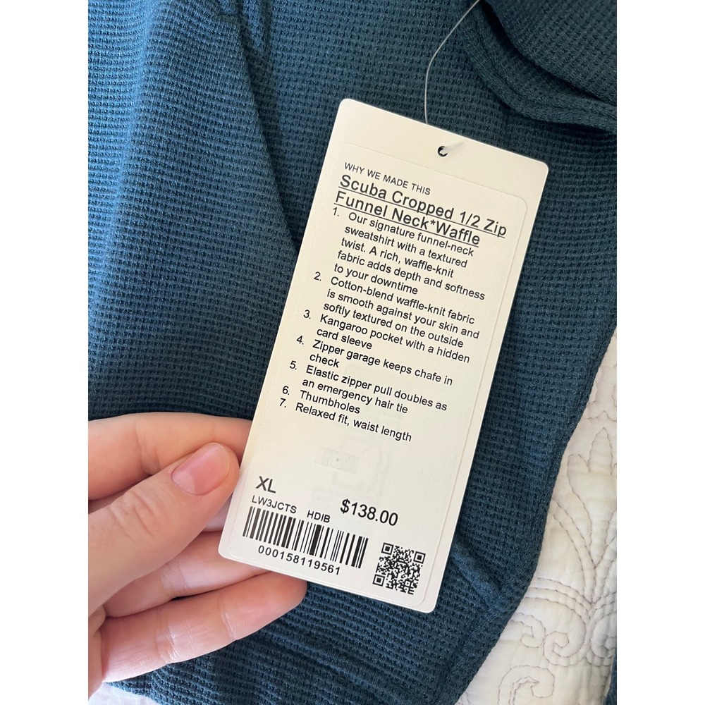 NWT Lululemon Scuba Cropped Funnel-Neck Half Zip Waffle - Picture 3 of 16